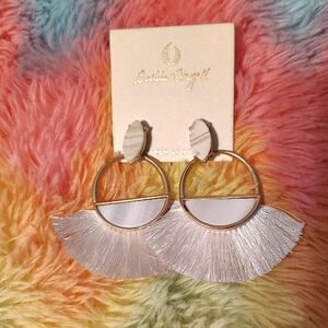 Darbie Angell Gold Tone And White Mother Of Pearl Fringe Drop Earrings Nwt